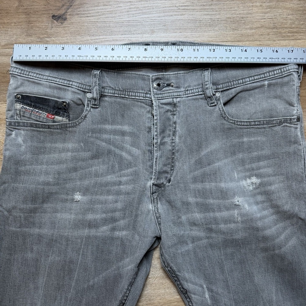 Diesel Tepphar Jeans Men 34x32 Gray Slim Carrot Stretch Distressed Whiskered - Picture 13 of 16